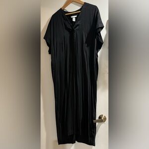 H&M Black Flowing Dress with Subtle Texture